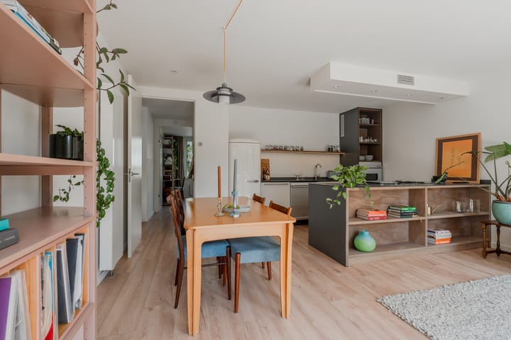 Foto 22 van Berthold Brechtstraat 12