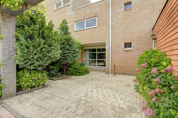 Foto 48 van Willem Elsschothove 63