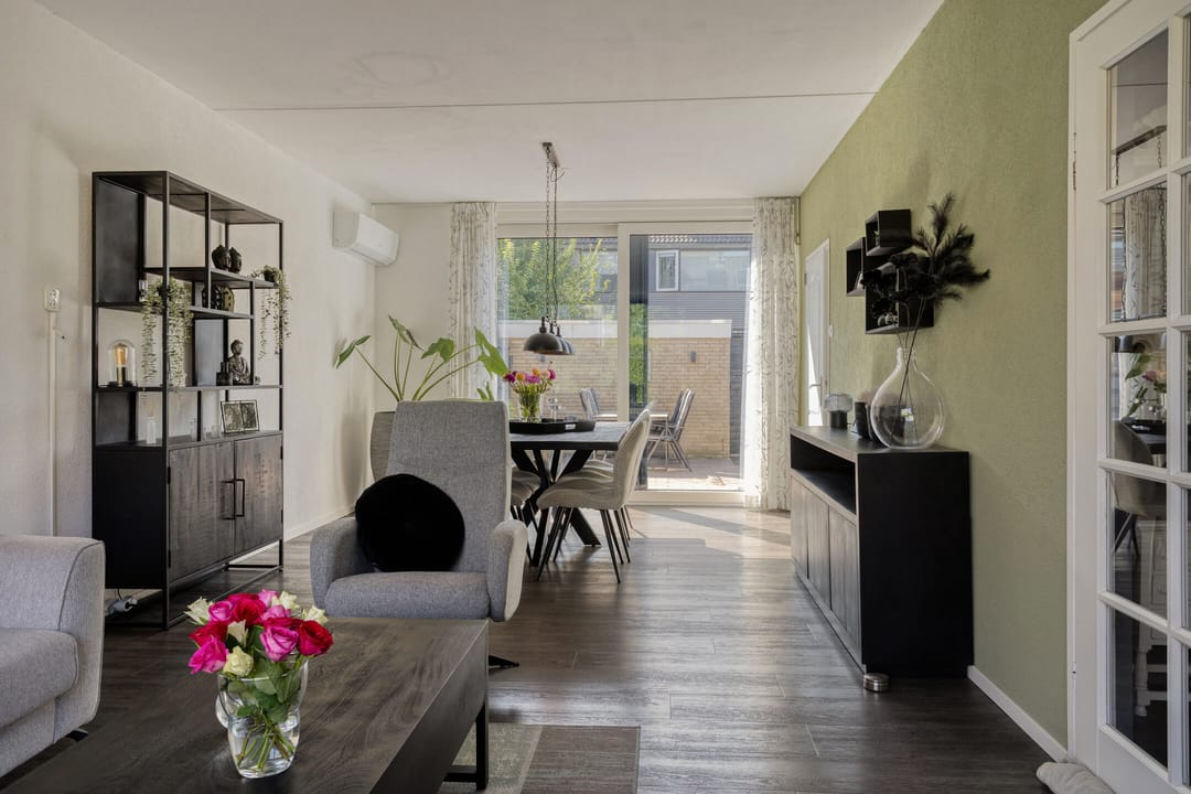 Photo 2 of Briljantstraat 19