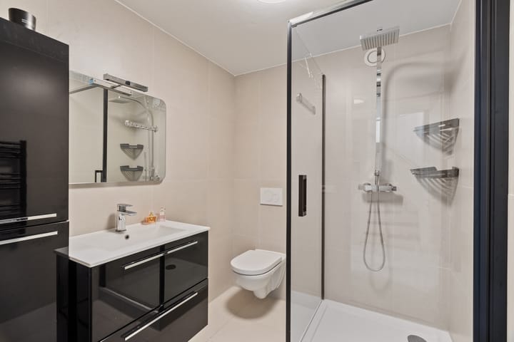 Photo 4 of Vleugelvaren 24