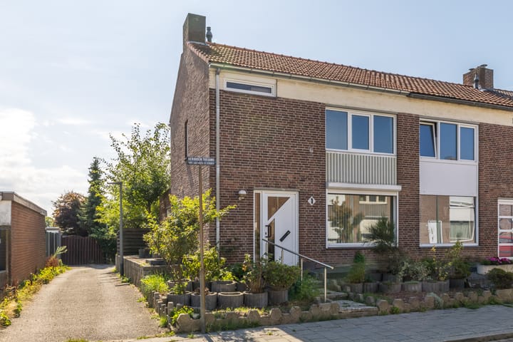 Foto 1 van Keizerstraat 1