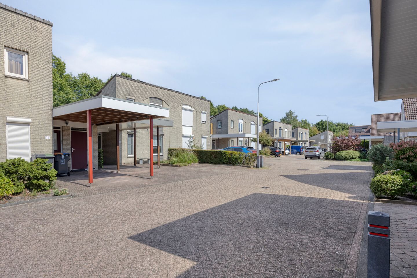 Photo 29 of Barneveldstraat 27