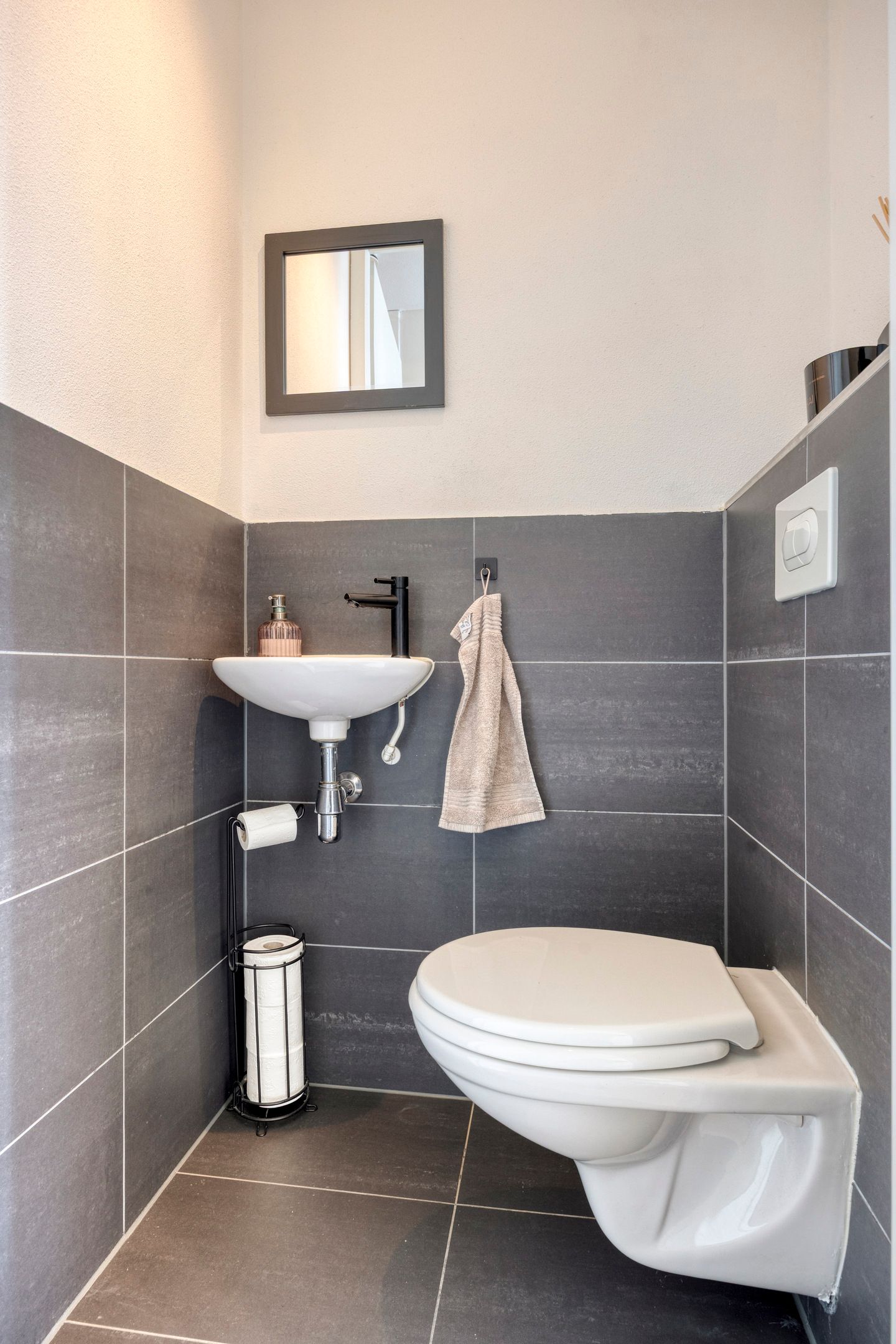 Foto 6 van Confuciusplein 15