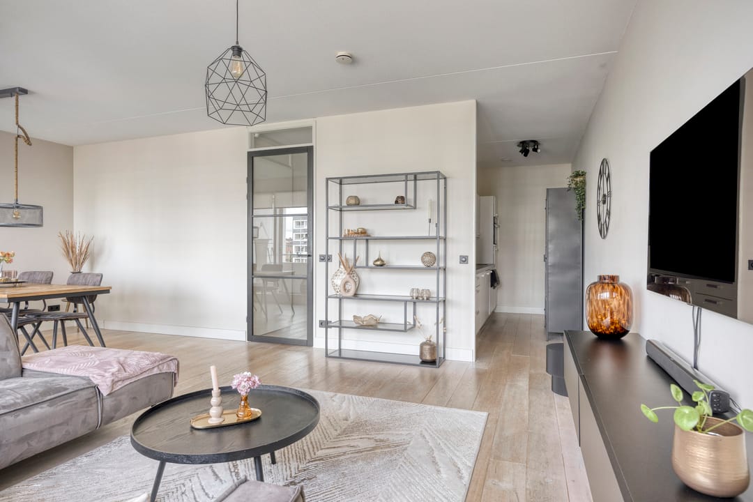 Foto 8 van Confuciusplein 15