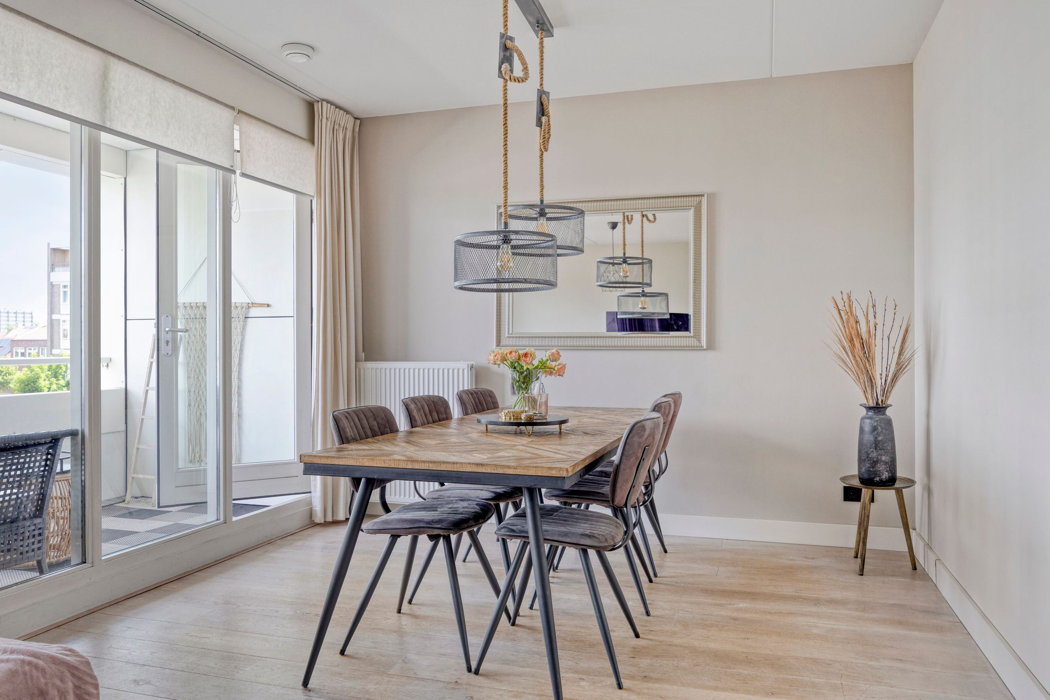 Foto 9 van Confuciusplein 15