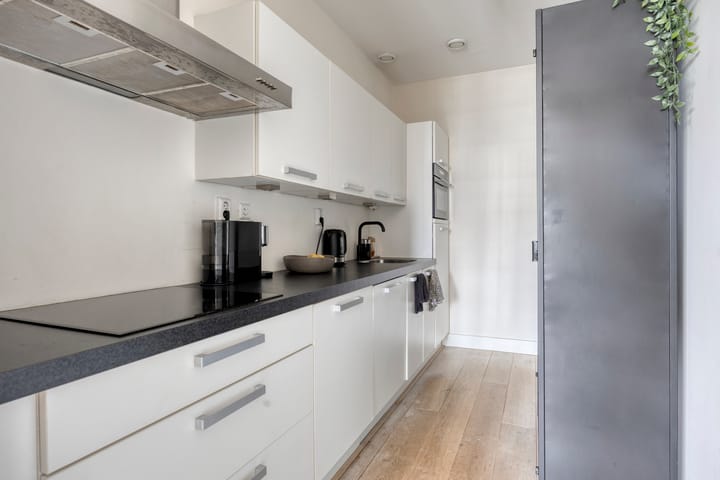 Photo 4 of Confuciusplein 15