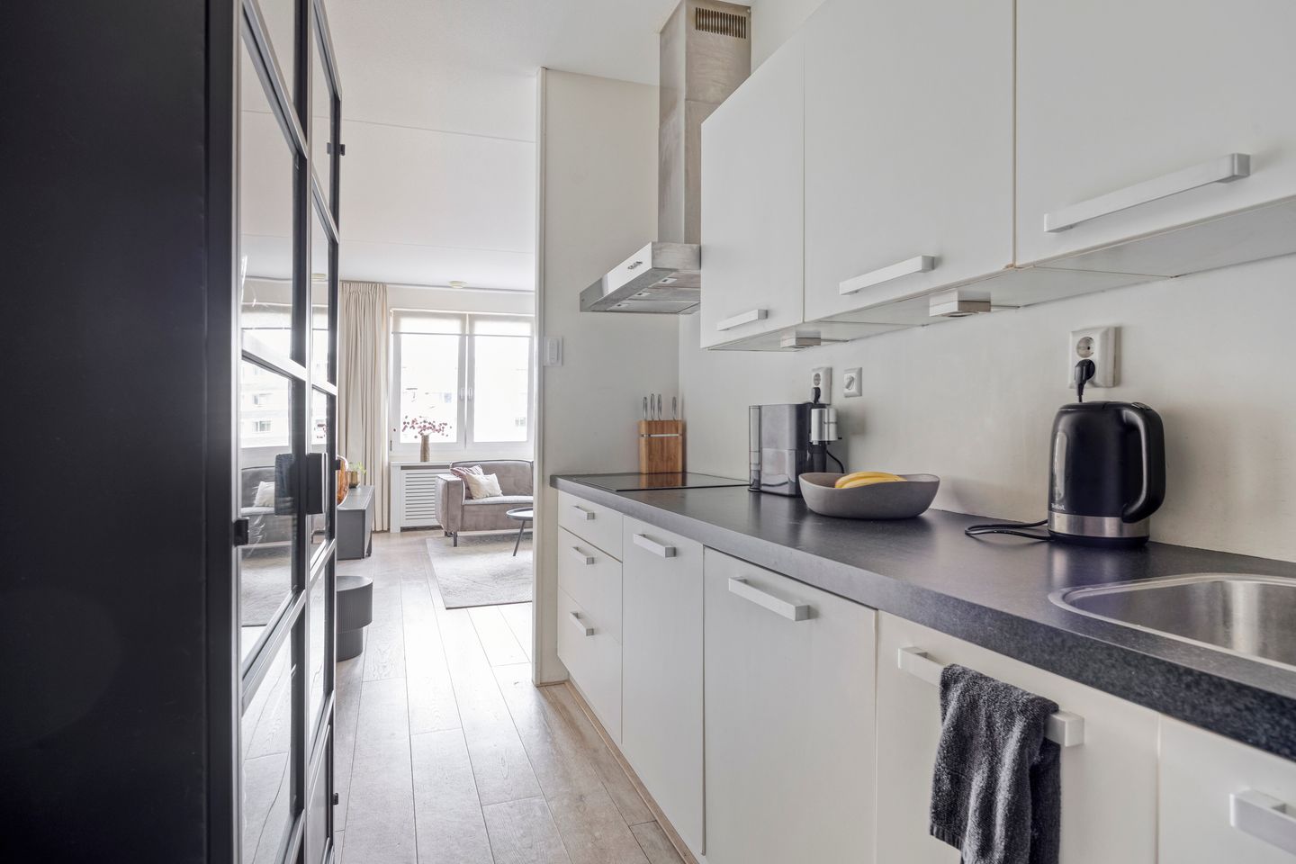 Foto 10 van Confuciusplein 15