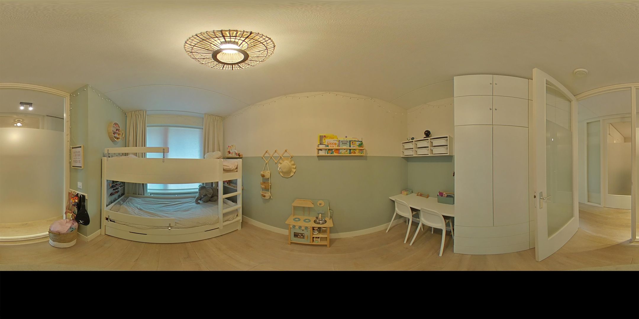 Foto 39 van Confuciusplein 15