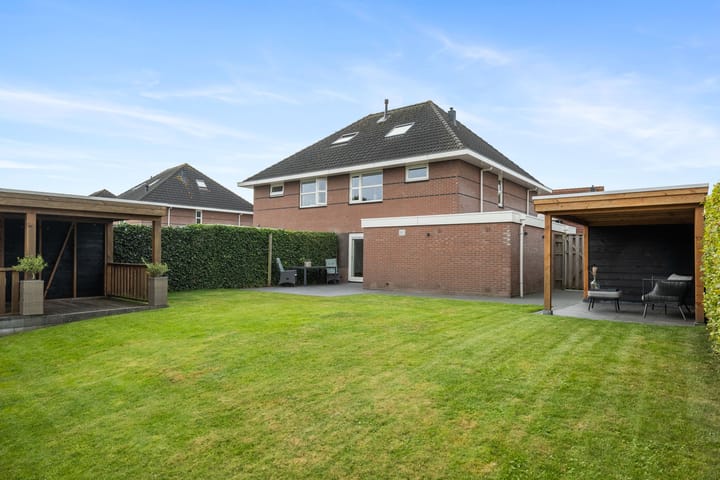 Foto 24 van Papegaaiduiker 18