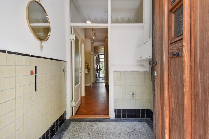 Photo 9 of Schoutenstraat 28