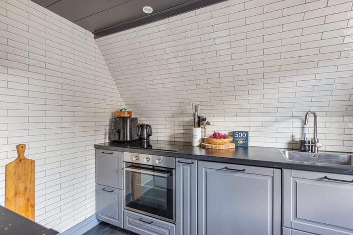 Foto 22 van Middenweg 17