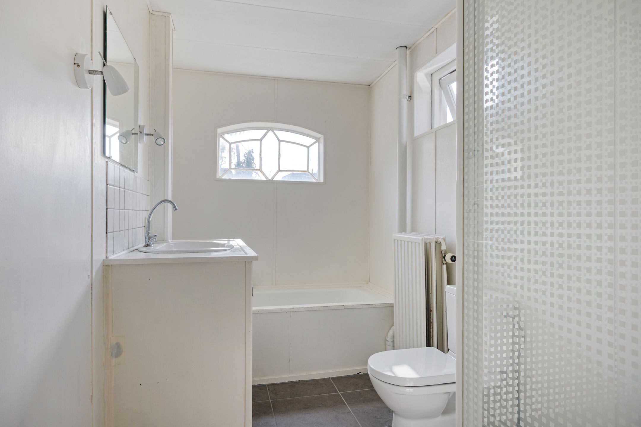 Foto 15 van Haarlemmerweg 44-A