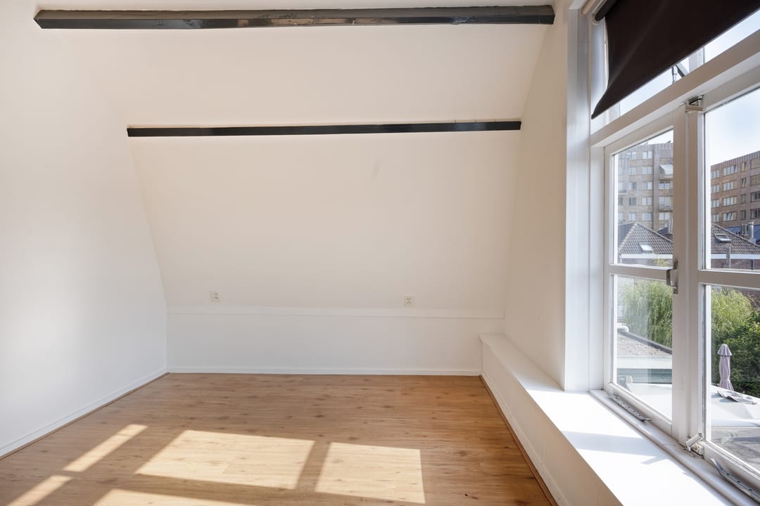 Foto 23 van Haarlemmerweg 44-A