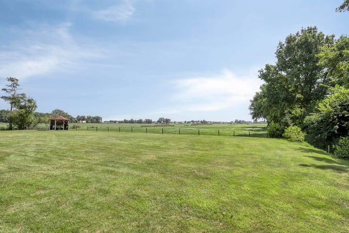 Photo 4 of Streek 75