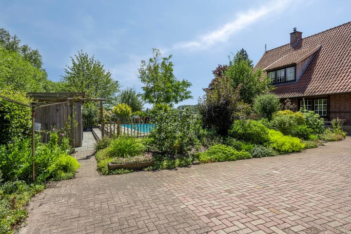 Foto 10 van Sportlaan 2