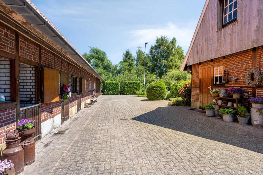 Foto 11 van Sportlaan 2