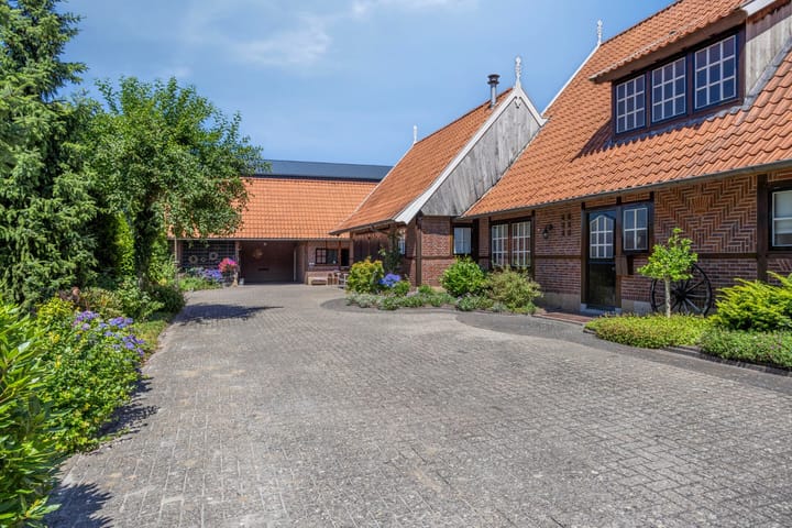 Foto 35 van Sportlaan 2