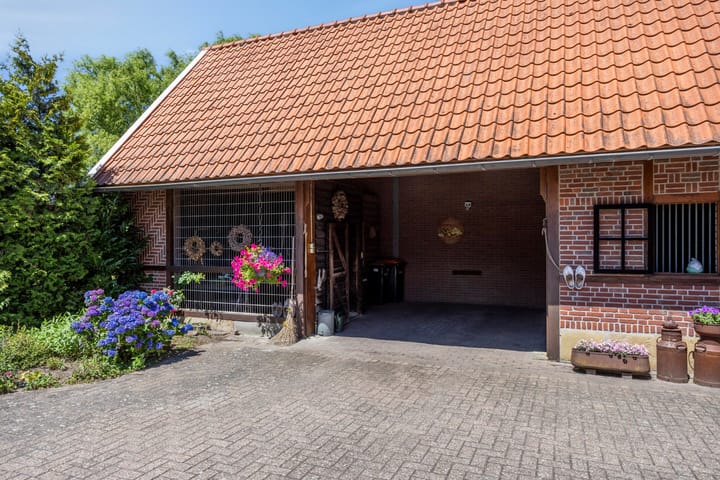 Foto 38 van Sportlaan 2