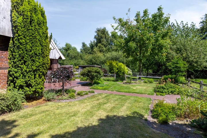 Foto 44 van Sportlaan 2