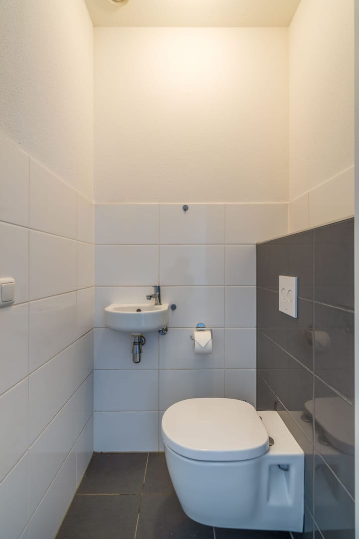 Photo 16 of Wilhelminastraat 59