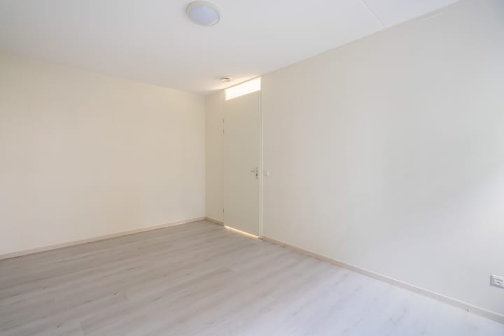 Photo 19 of Wilhelminastraat 59