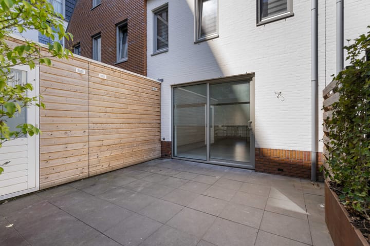 Photo 30 of Wilhelminastraat 59