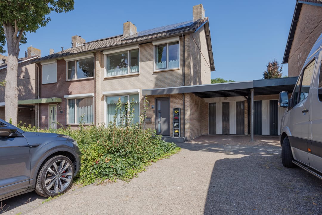 Foto 1 van Karel V Laan 93