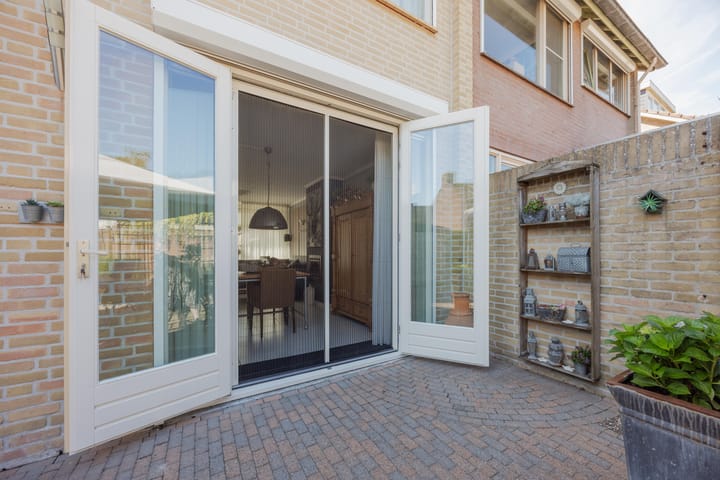 Foto 42 van Karel V Laan 93