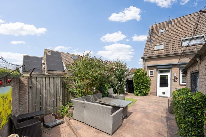 Foto 35 van Fluitekruidstraat 11