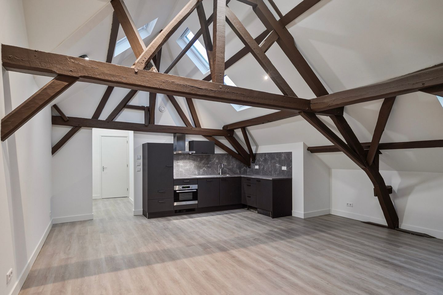 Foto 19 van Marktstraat 10-D