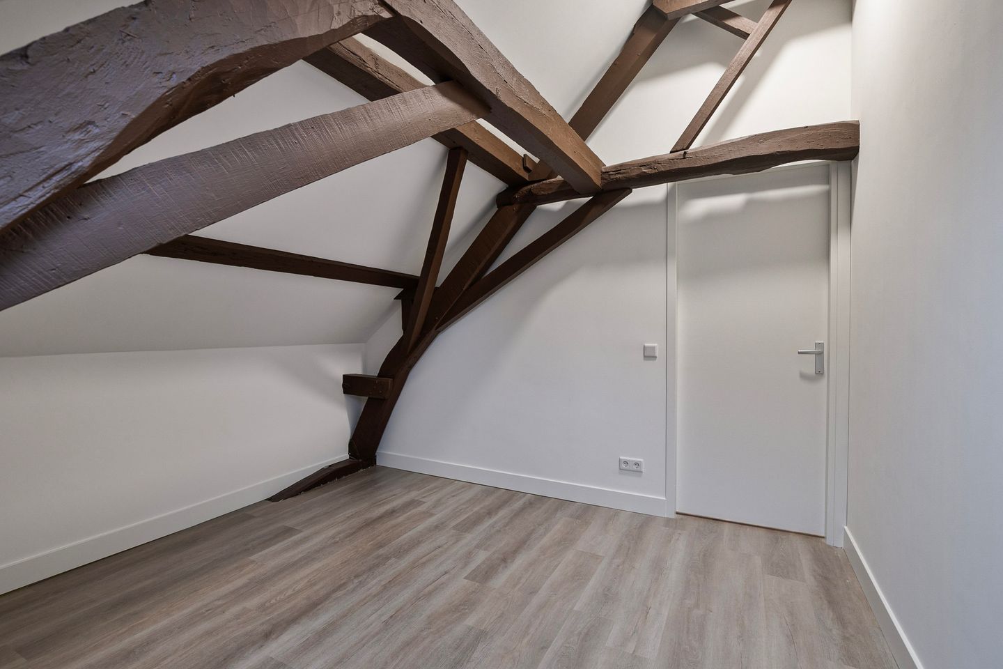 Foto 25 van Marktstraat 10-D