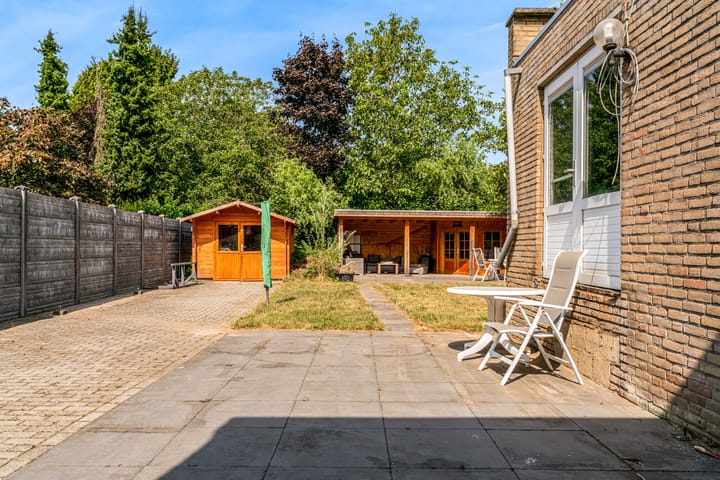 Foto 32 van Graaf Wolter Hoenstraat 42