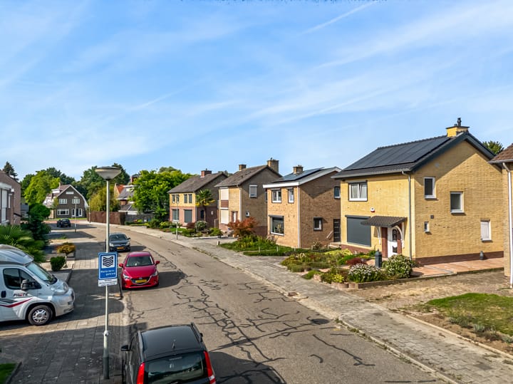 Foto 39 van Graaf Wolter Hoenstraat 42