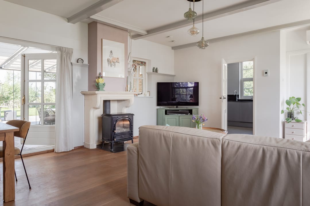 Foto 7 van Lutjewallerweg 10