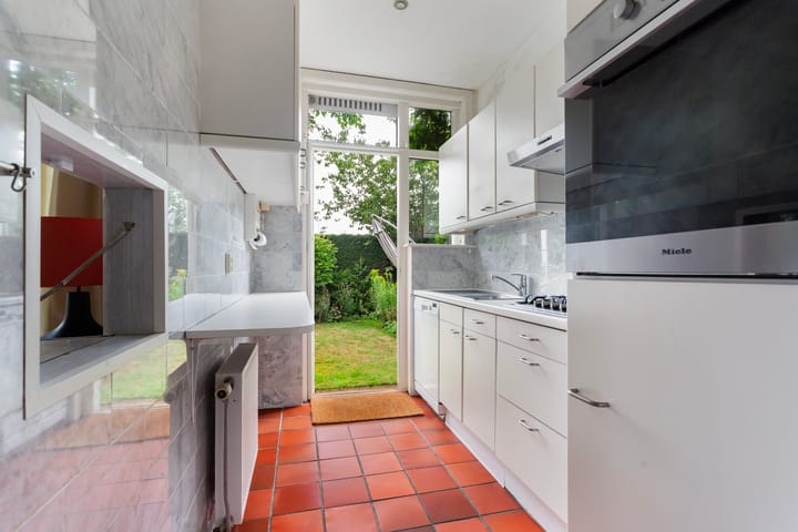 Foto 10 van Leeuweriklaan 9