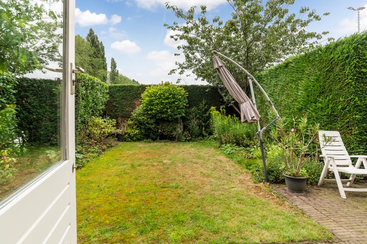 Foto 11 van Leeuweriklaan 9