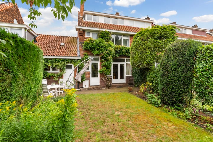 Foto 22 van Leeuweriklaan 9