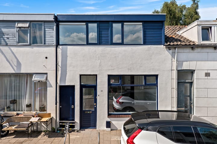 Photo 1 of Zalmstraat 21