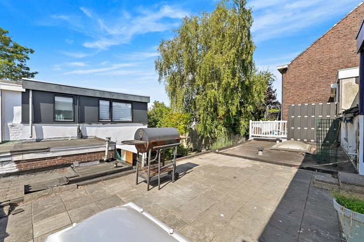 Photo 24 of Zalmstraat 21