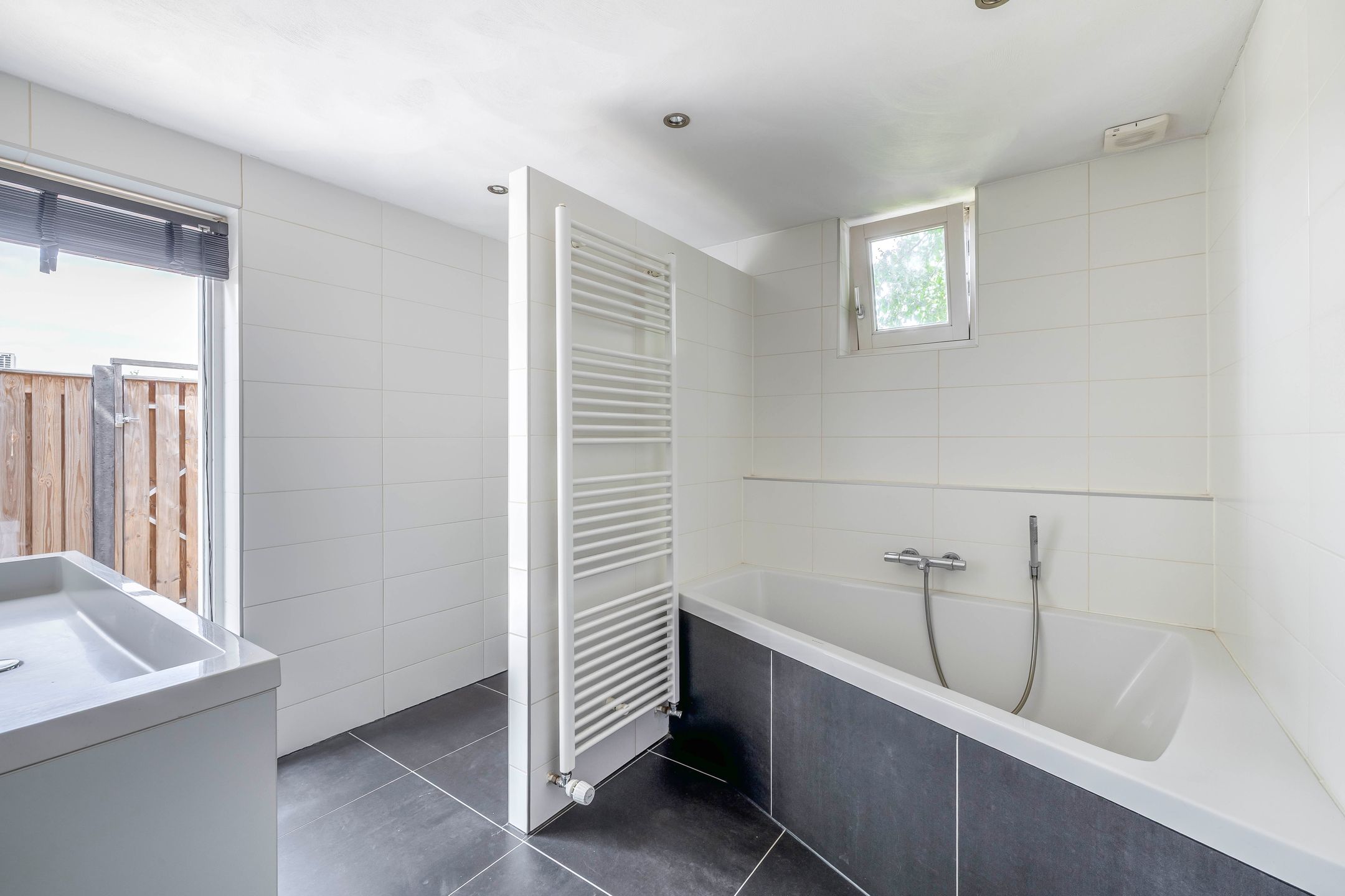 Foto 18 van van Heeswijkstraat 21