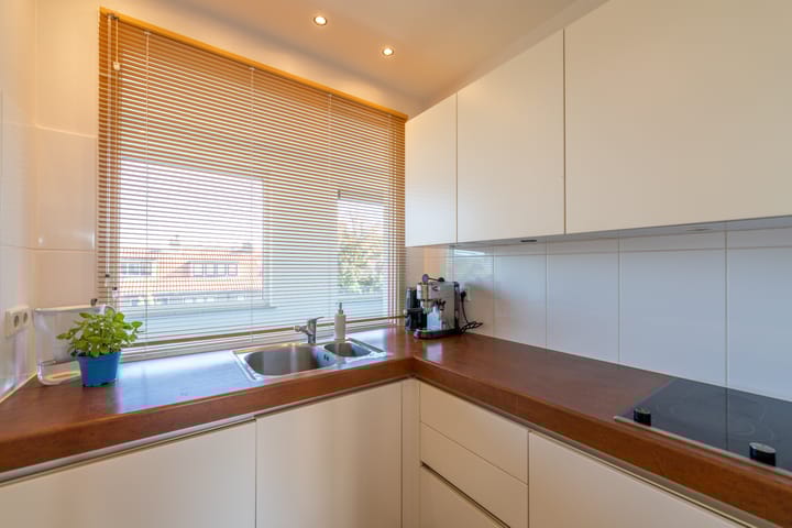 Foto 11 van Frederik van Eedenlaan 45