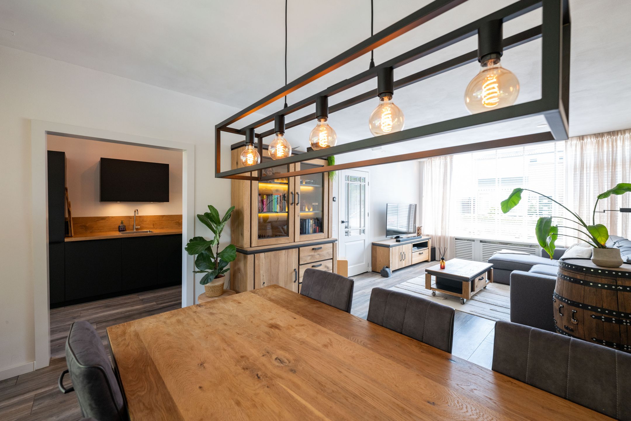 Photo 21 of Gruttostraat 8