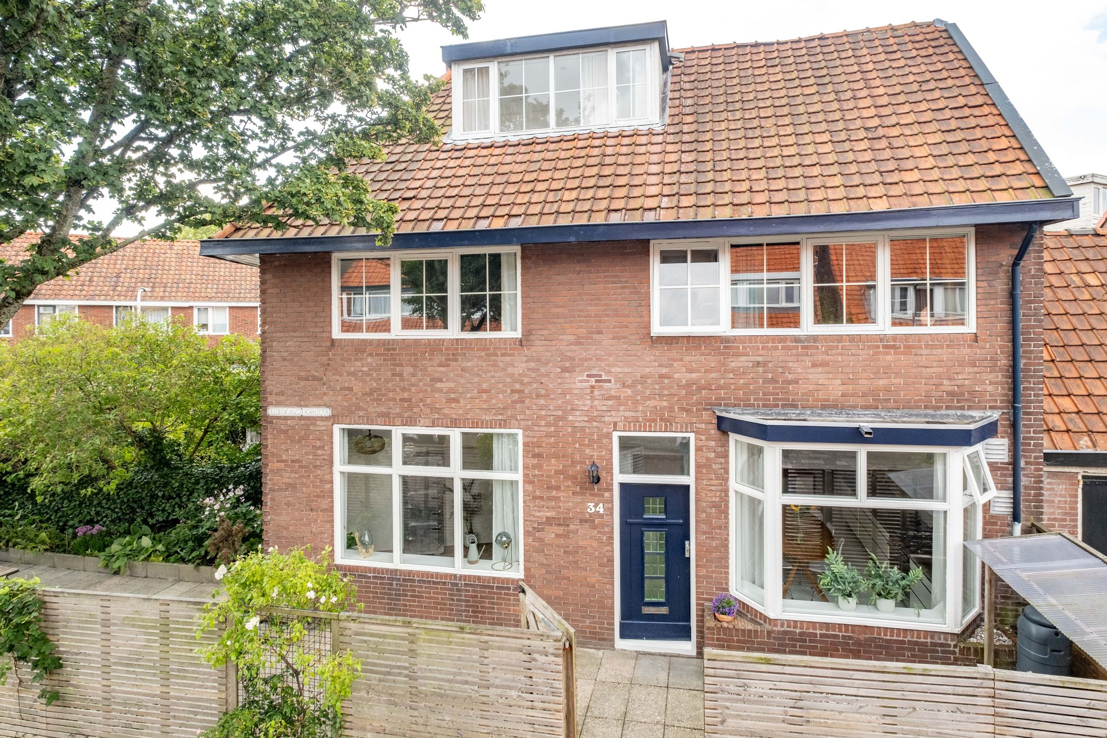 Foto 9 van van Beverwijckstraat 34