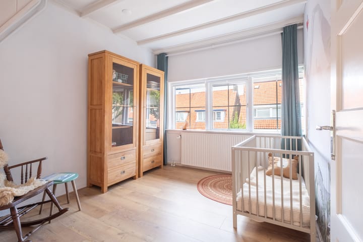 Photo 33 of van Beverwijckstraat 34