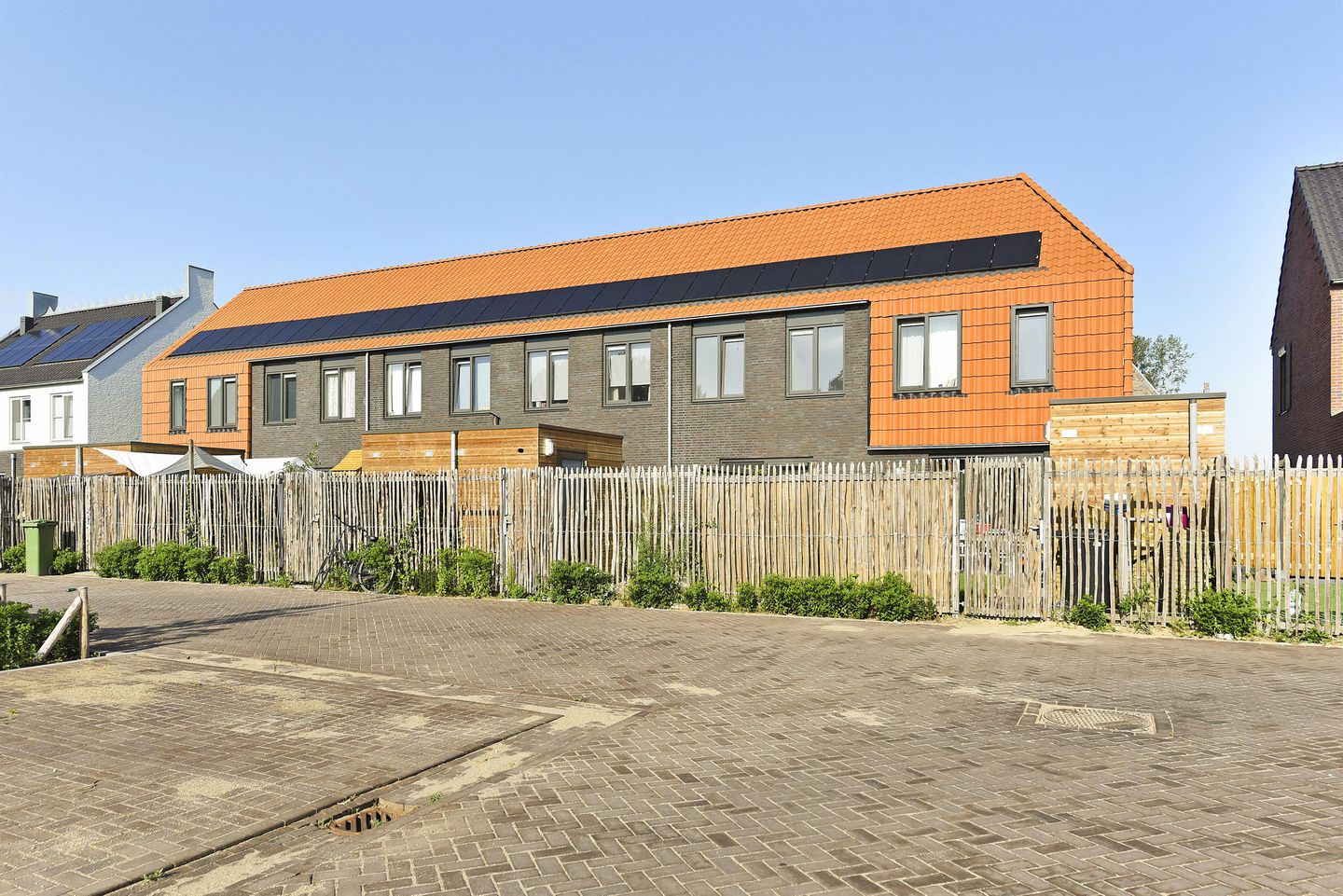 Foto 25 van Bloemenakker 8