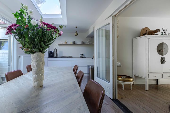 Foto 10 van Burg. Waszinkstraat 33