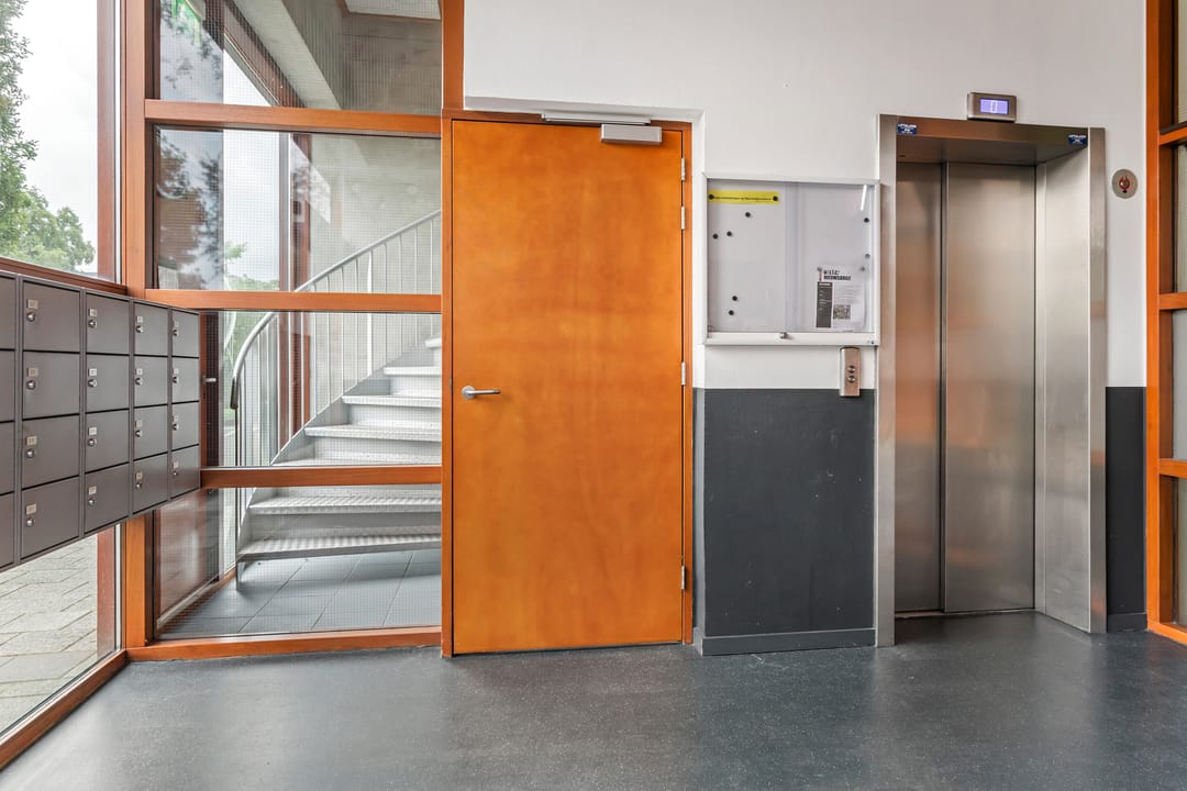 Foto 8 van Van Esveldstraat 237