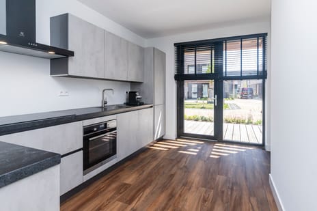 Helga Ruebsamenhof 7 secondary image