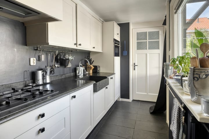 Photo 4 of Okmastraat 7