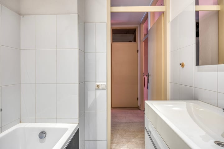 Photo 20 of Walstraat 56